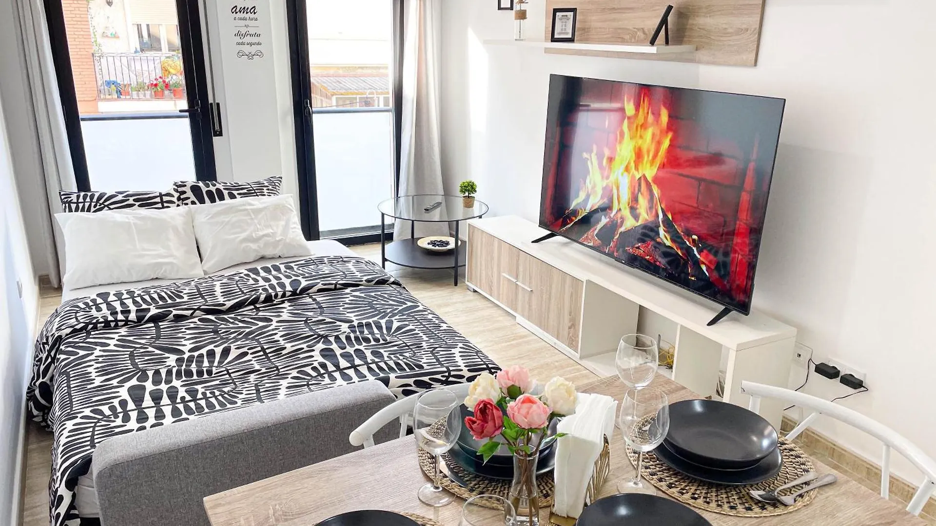 Black Style Apartment Lloret de Mar