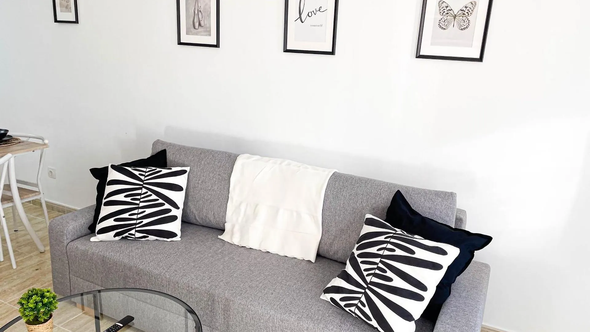 Black Style Apartment Lloret de Mar Spain