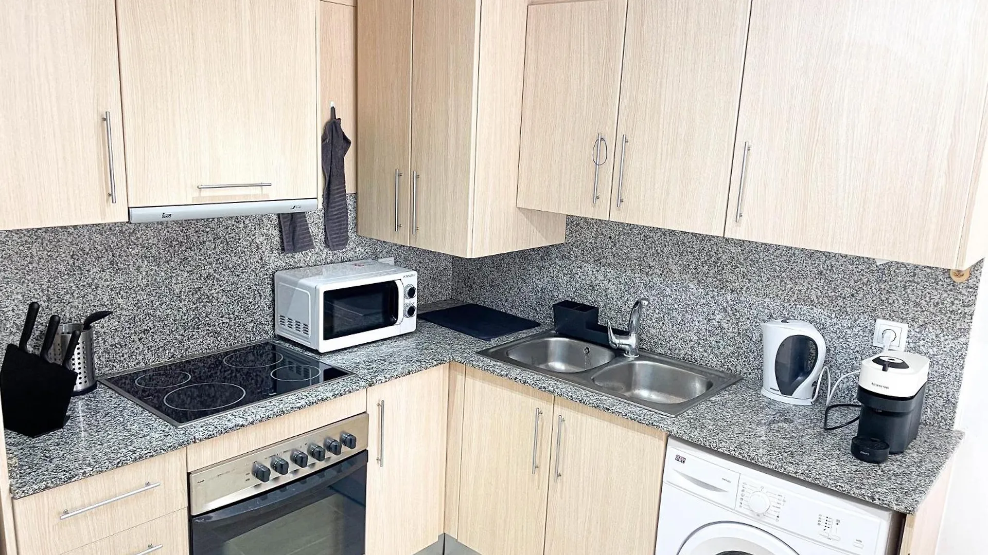 Black Style Apartment Lloret de Mar