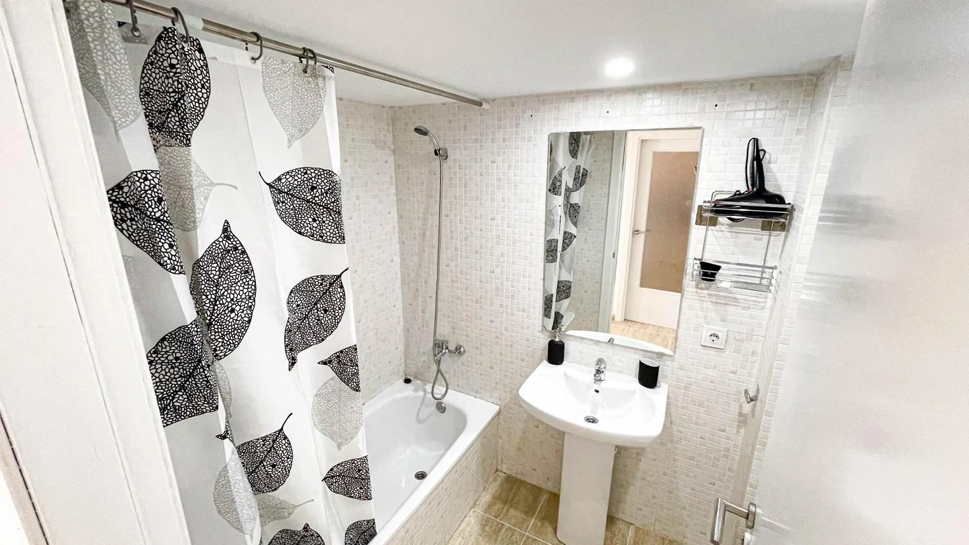 Black Style Apartment Lloret de Mar Spain